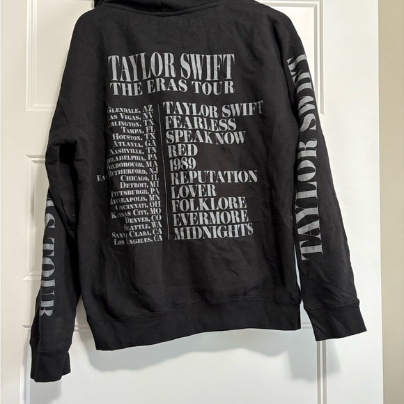Taylor Swift Eras Tour Hoodie SZ Medium - Picture 6 of 7